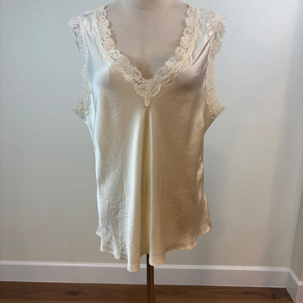 Hearts of Palm Satin Camisole Womens XL Lace Trim V-Neck Silk Feel Tank Romantic